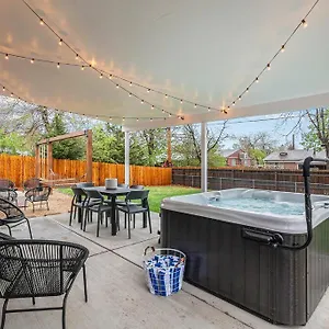  Holiday home Mile Hi: Amenities Galore
